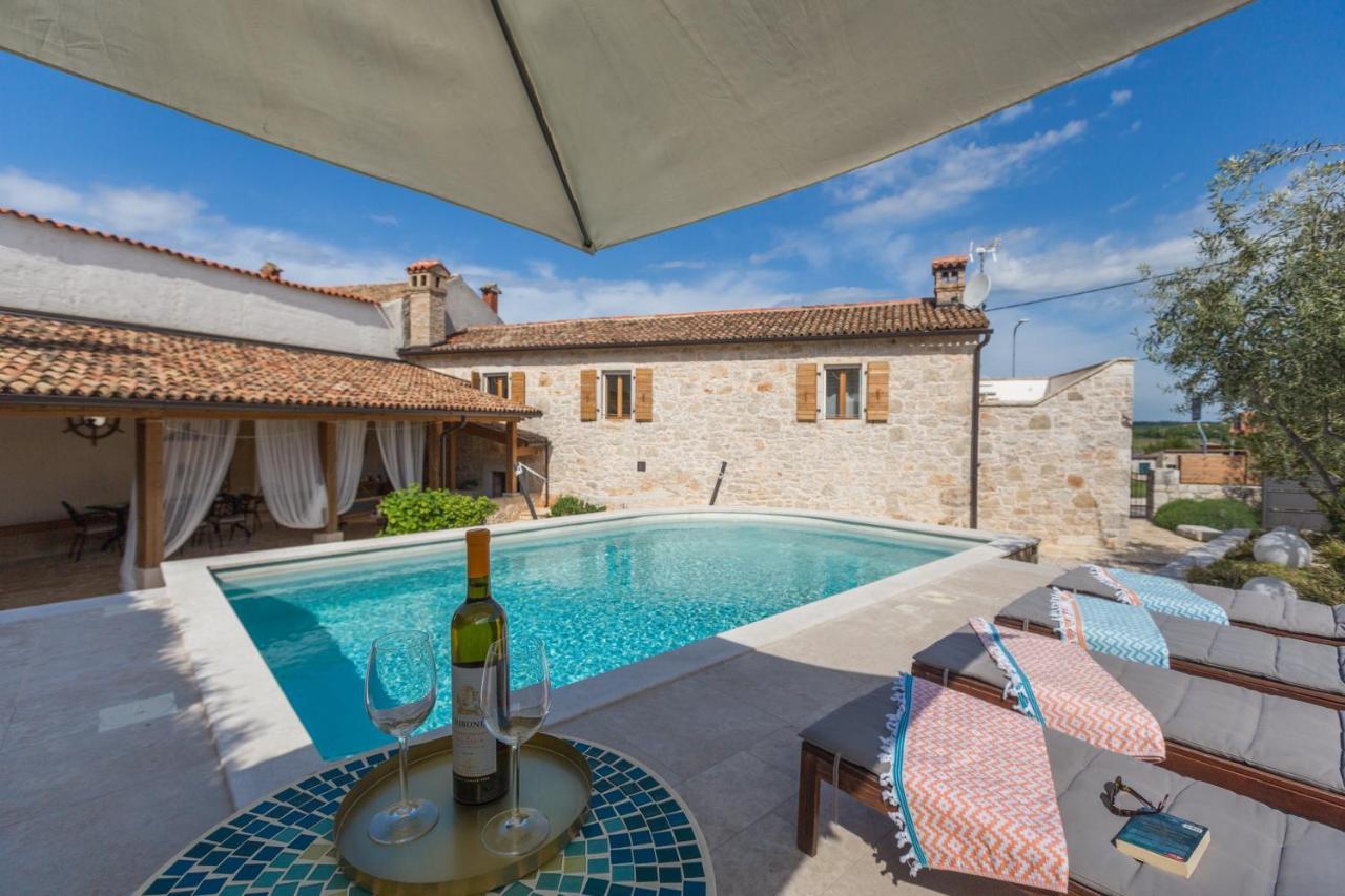 Casa Jagoda Višnjan Esterno foto